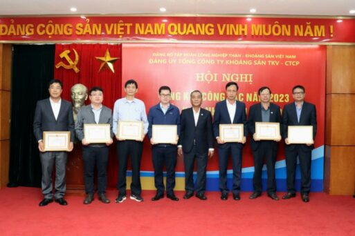 Đảng ủy vimico tổng kết công tác năm 2023 và triển khai nhiệm vụ năm 2024.