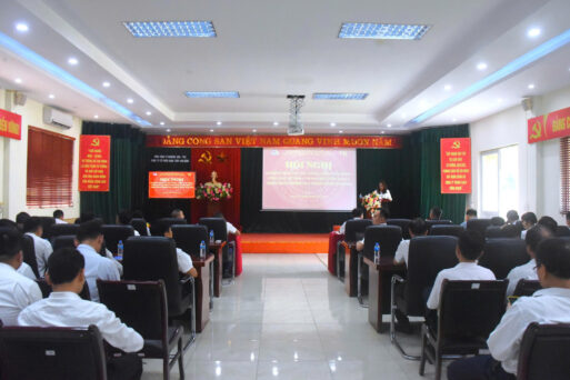 Công ty Cổ phần Gang thép Cao Bằng tổ chức Hội nghị sơ kết công tác Đảng, công tác sản xuất kinh doanh, công tác an toàn vệ sinh lao động 6 tháng đầu năm 2026